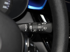 2021款 2.0L 奕享版