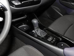 2021款 2.0L 奕享版