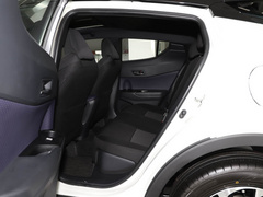 2021款 2.0L 奕享版