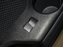 2021款 双擎 2.0L 奕驰版
