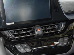 2021款 双擎 2.0L 奕驰版