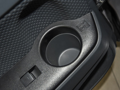 2021款 双擎 2.0L 奕驰版