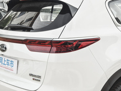 2021款 1.6T 自动两驱豪华版