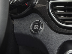 2021款 1.6T 自动两驱豪华版