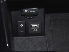 2021款 1.6T 自动两驱豪华版