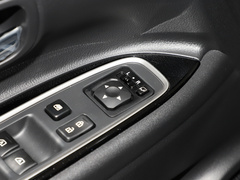 2021款 2.4L 四驱致享版 5座