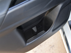 2021款 2.4L 四驱致享版 5座