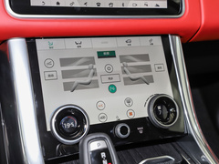 2022款 3.0 L6 耀黑版