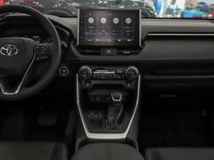 2021款 2.0L CVT两驱豪华版