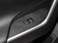 2021款 双擎 2.5L E-CVT两驱豪华版
