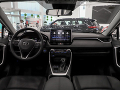 2021款 双擎 2.5L E-CVT两驱豪华版