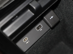 2021款 极光L 249PS R-Dynamic HSE 奢享版