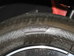 2022款 EQA 300 4MATIC 首发特别版
免税
