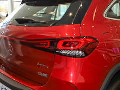 2022款 EQA 300 4MATIC 首发特别版
免税
