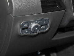 2022款 EQA 300 4MATIC 首发特别版
免税
