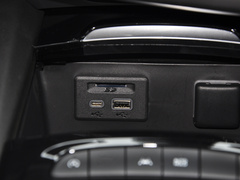 2021款 昂科威Plus 652T 五座豪华型