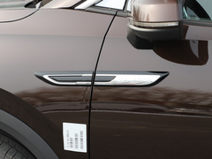 2021款 330TSI 两驱豪华佳境版