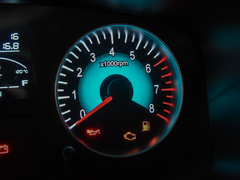 2021款 1.5L 客车旅行狮 5座