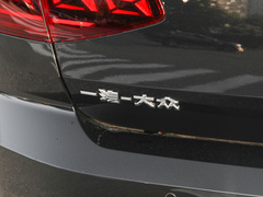 2023款 200万辆纪念版 330TSI DSG豪华型