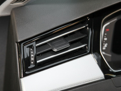 2023款 200万辆纪念版 330TSI DSG豪华型
