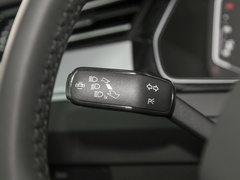 2023款 200万辆纪念版 330TSI DSG豪华型