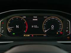 2023款 200万辆纪念版 330TSI DSG豪华型