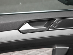2023款 200万辆纪念版 330TSI DSG豪华型