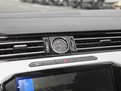 2023款 200万辆纪念版 330TSI DSG豪华型