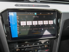2023款 200万辆纪念版 330TSI DSG豪华型