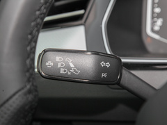 2023款 200万辆纪念版 330TSI DSG豪华型