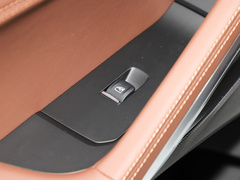 2021款 改款 xDrive40i 尊享型 M运动套装