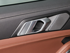 2021款 改款 xDrive40i 尊享型 M运动套装
