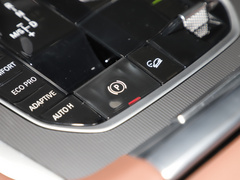2021款 改款 xDrive40i 尊享型 M运动套装