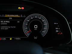 2022款 55 TFSI quattro S line尊贵型