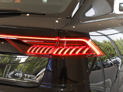 2022款 45 TFSI 豪华动感型