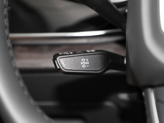 2022款 45 TFSI 豪华动感型