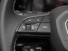 2022款 55 TFSI 臻选动感型
