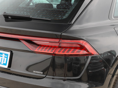2022款 55 TFSI 尊享动感型