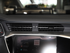 2022款 45 TFSI 臻选型