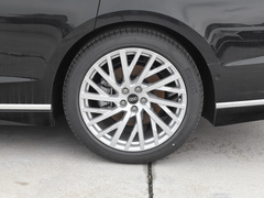 2022款 A8L 50 TFSI quattro 豪华型典藏版