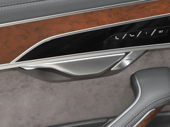 2022款 A8L 50 TFSI quattro 豪华型典藏版