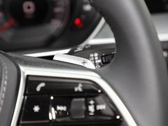 2022款 A8L 50 TFSI quattro 豪华型典藏版