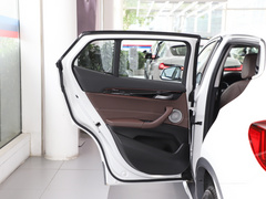2021款 改款 sDrive25i M越野套装