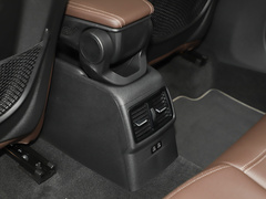 2021款 改款 sDrive25i M越野套装