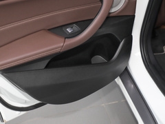 2021款 改款 sDrive25i M越野套装