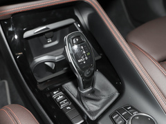 2021款 改款 sDrive25i 曜夜版