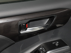 2021款 2.5L HEV四驱尊贵版