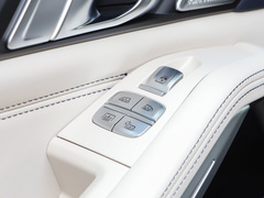 2022款 xDrive M50i