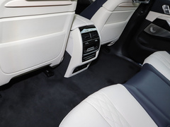 2022款 xDrive M50i