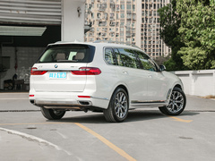 2022款 xDrive40i 领先型豪华套装